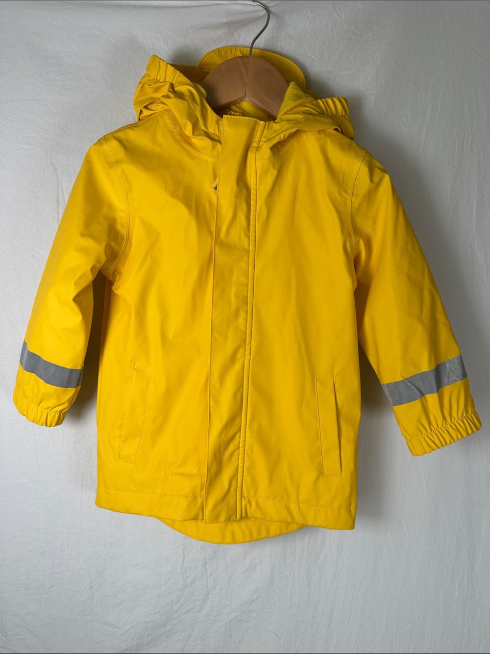 Cat & Jack Yellow Hooded Kids Raincoat with Reflective Sleeves